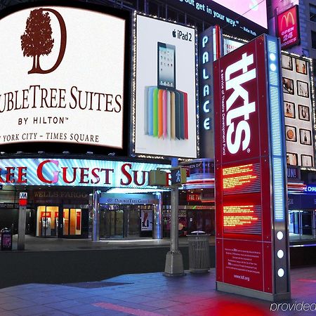 Doubletree Suites By Hilton Nyc - Times Square New York Eksteriør billede