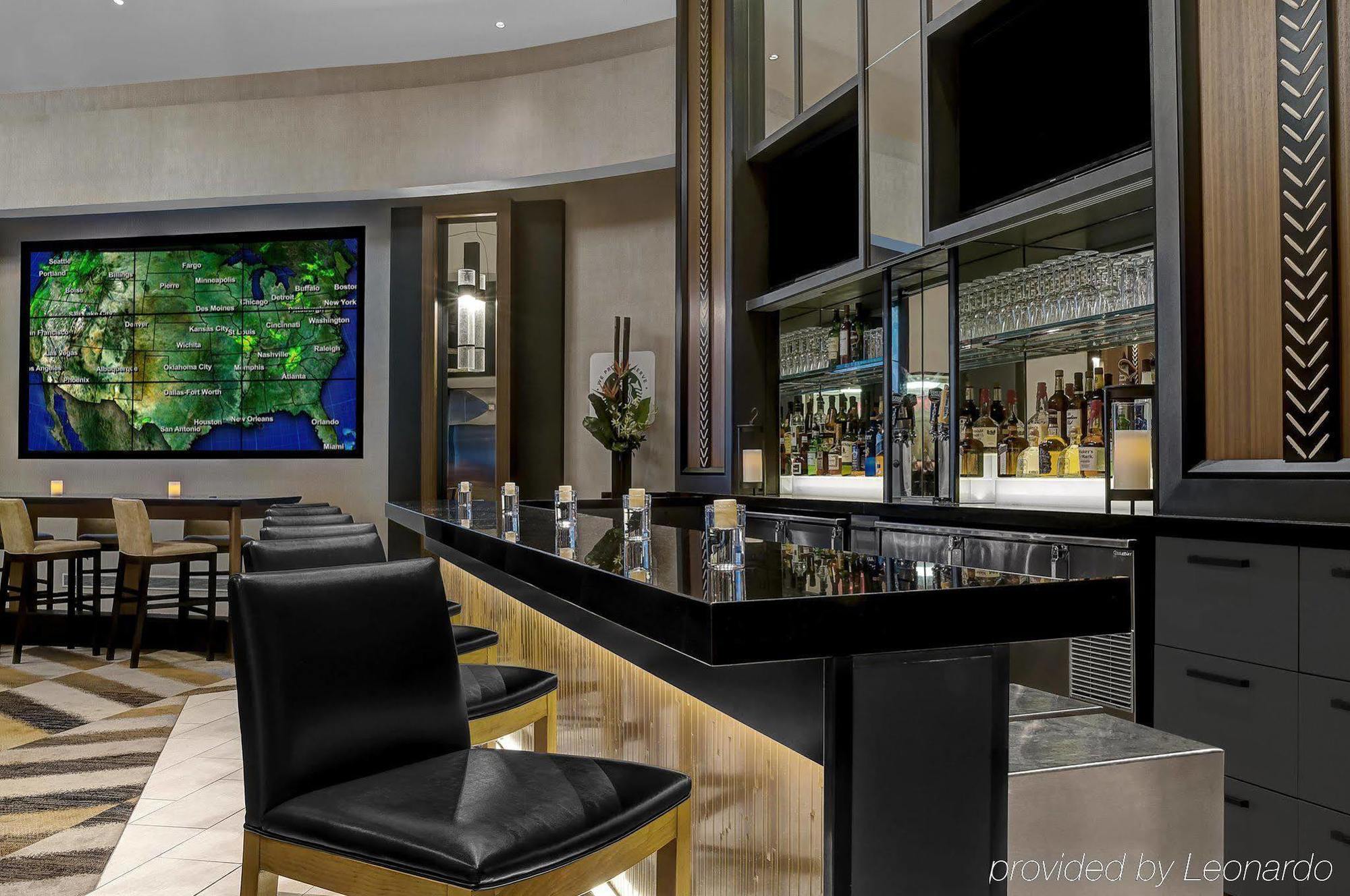 Doubletree Suites By Hilton Nyc - Times Square New York Eksteriør billede